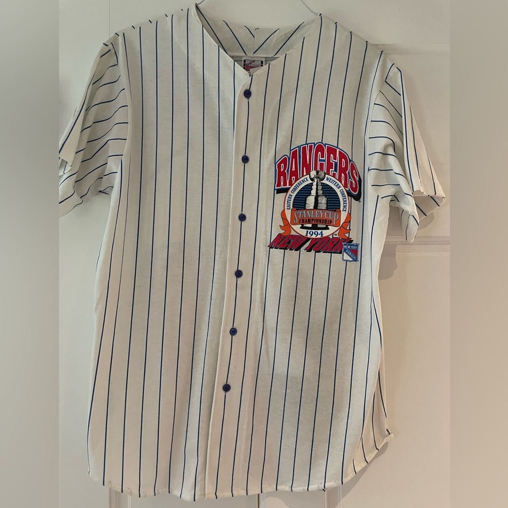 New York Rangers 🏒🥅1994 Eastern Conference Champions button down jersey.